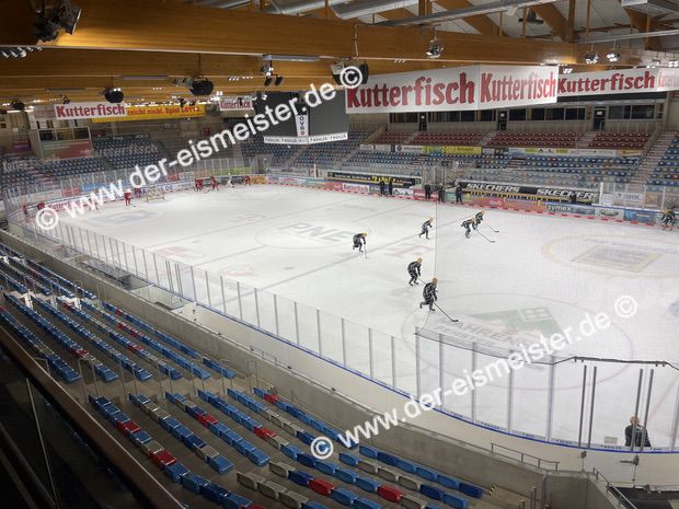 Eisarena Bremerhaven am Wilhelm-Kaisen-Platz